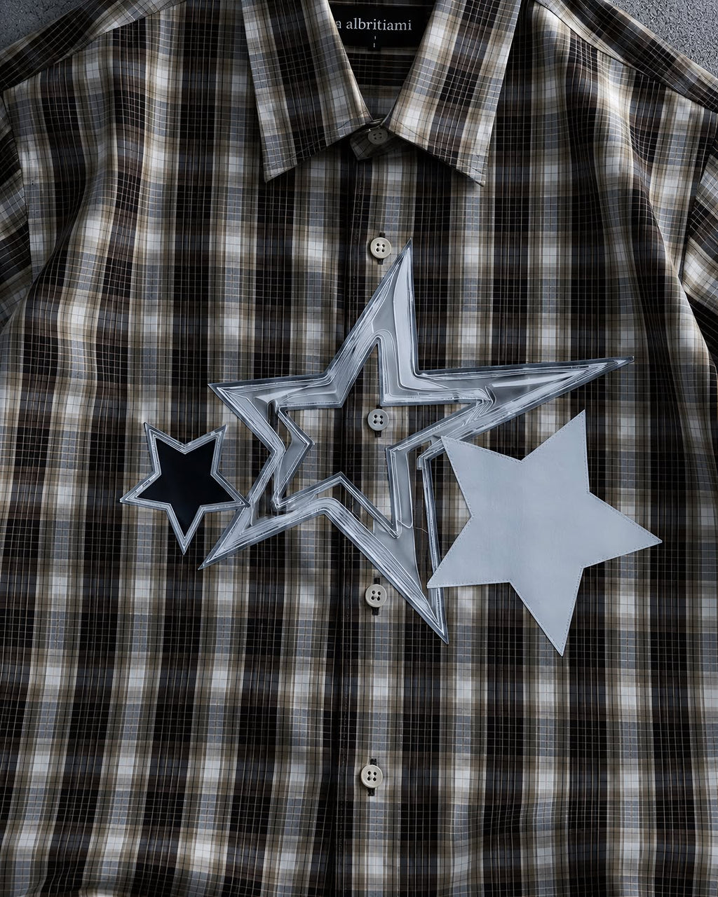 Star Patch Plaid Boxy Shirt