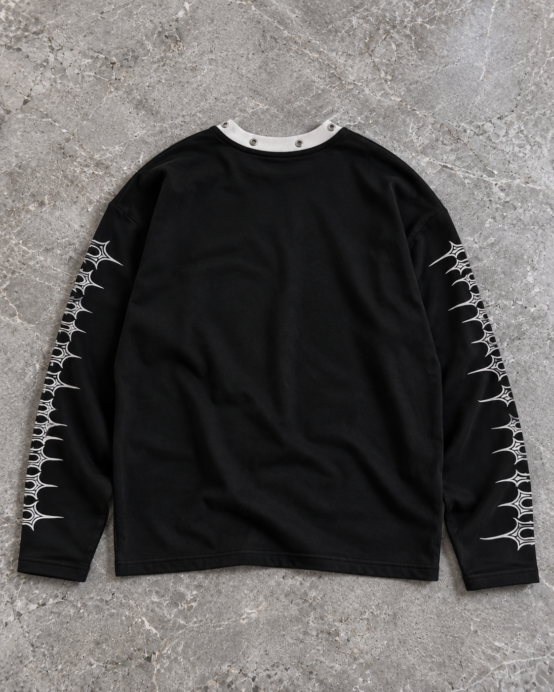 Angel Globe Graphic Longsleeve