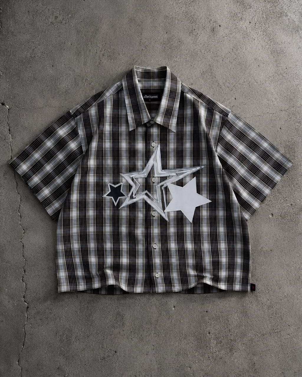 Star Patch Plaid Boxy Shirt