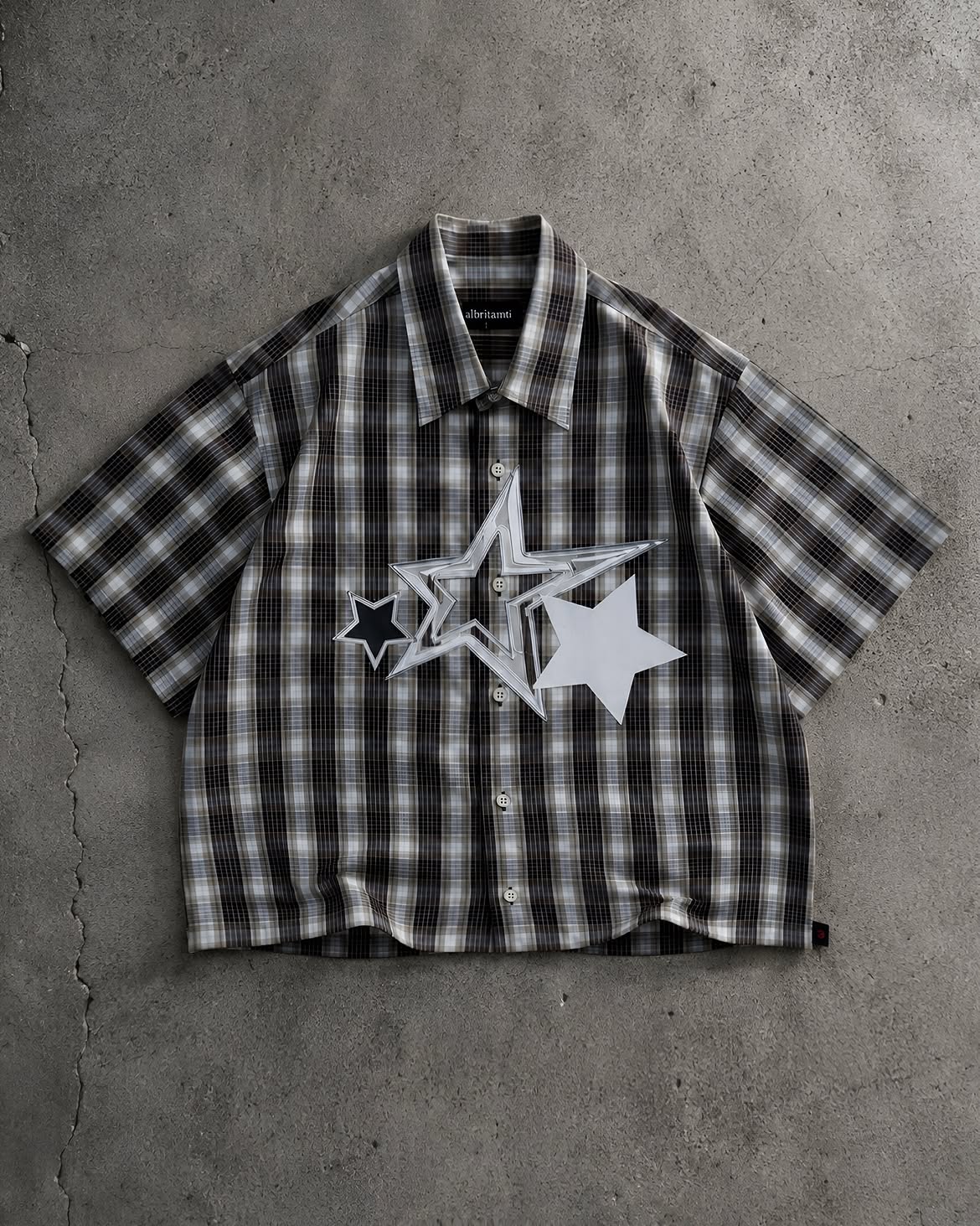 Star Patch Plaid Boxy Shirt
