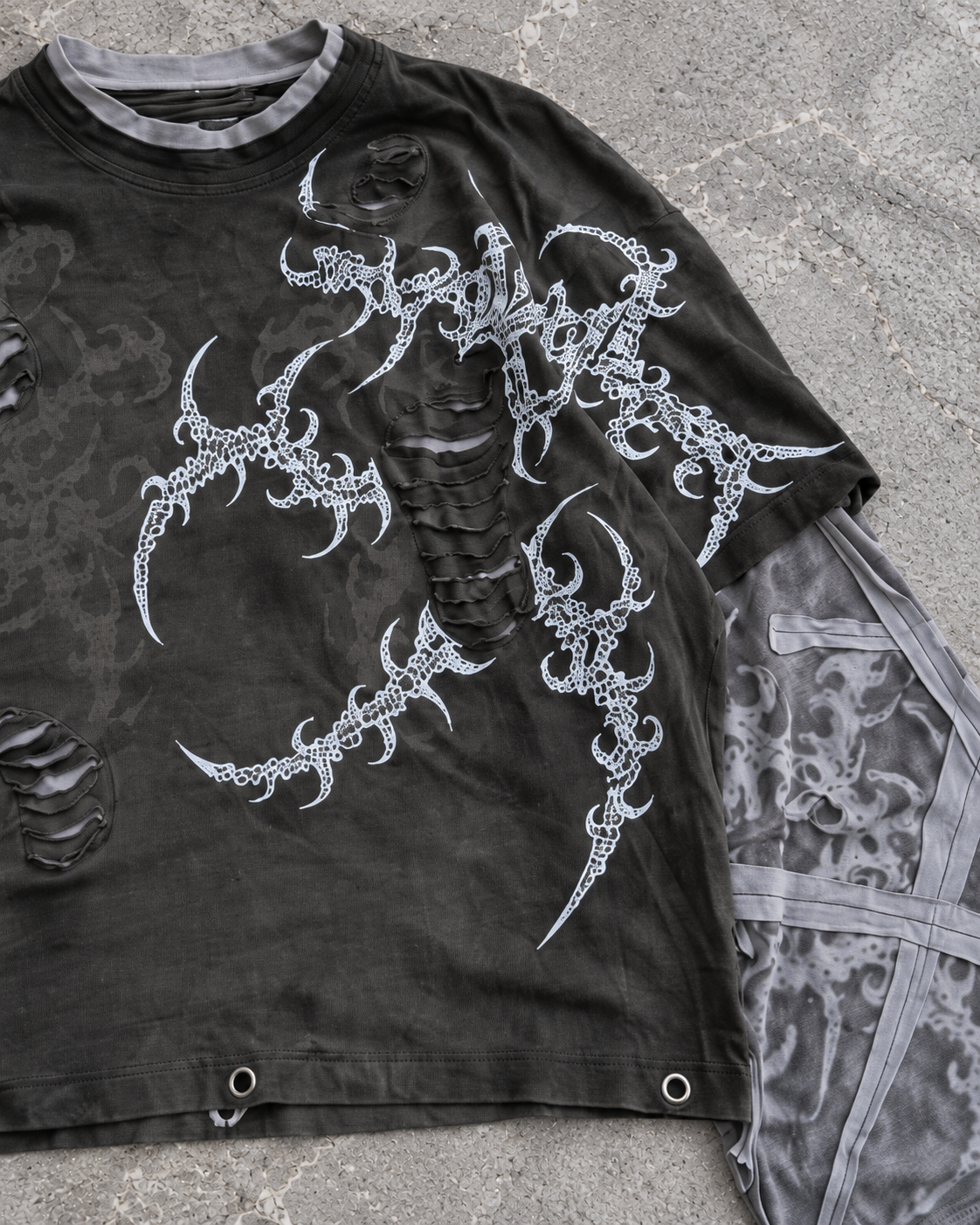 Scorpion Ruin Layered Tee
