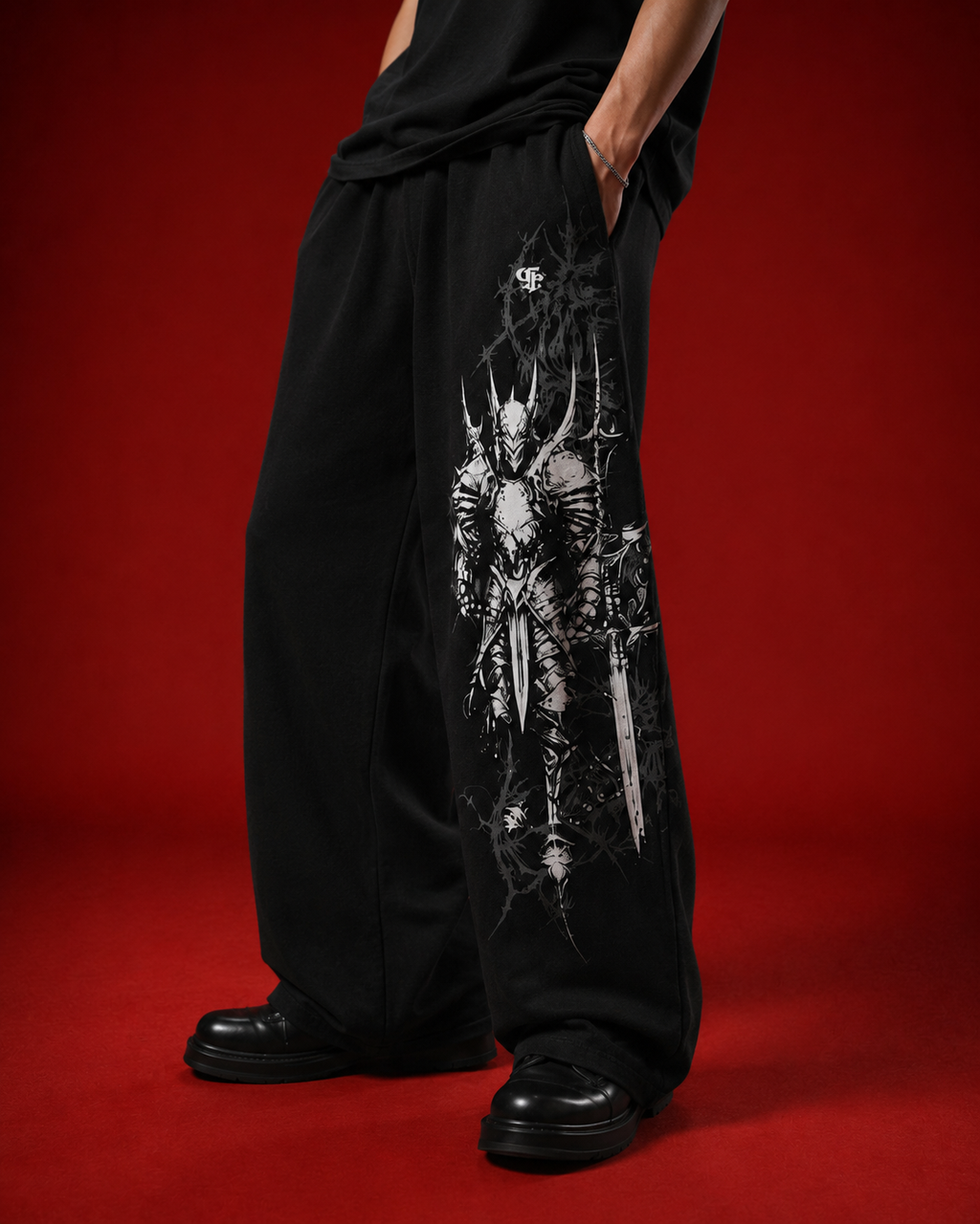 VELOR Knight Graphic Track Pants – Black